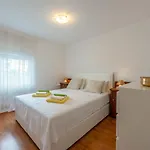 Luka Διαμέρισμα Vir