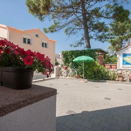 Apartament Luka