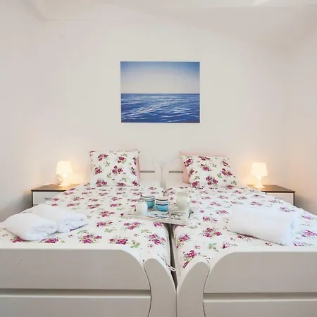 Appartement Luka Vir