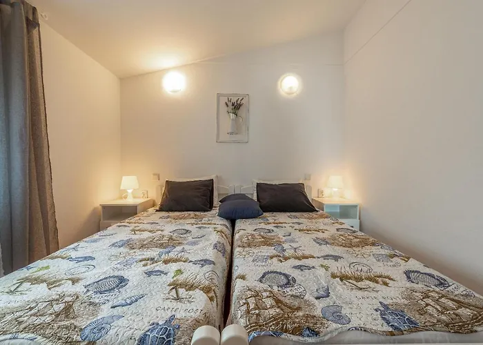 Luka Apartamento *