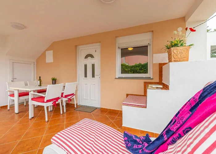 Apartman Luka Vir