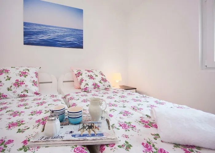 Luka Apartman